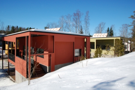 Oravarinne Passive Houses (Espoo, Somija).  Foto: Kimmo Lylykangas Architects